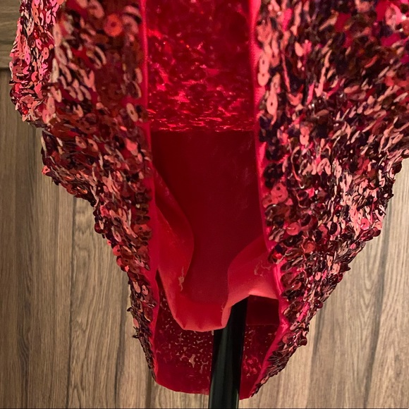 Sequin Glitter Short Sleeve V-Neck Dress - Picture 10 of 13